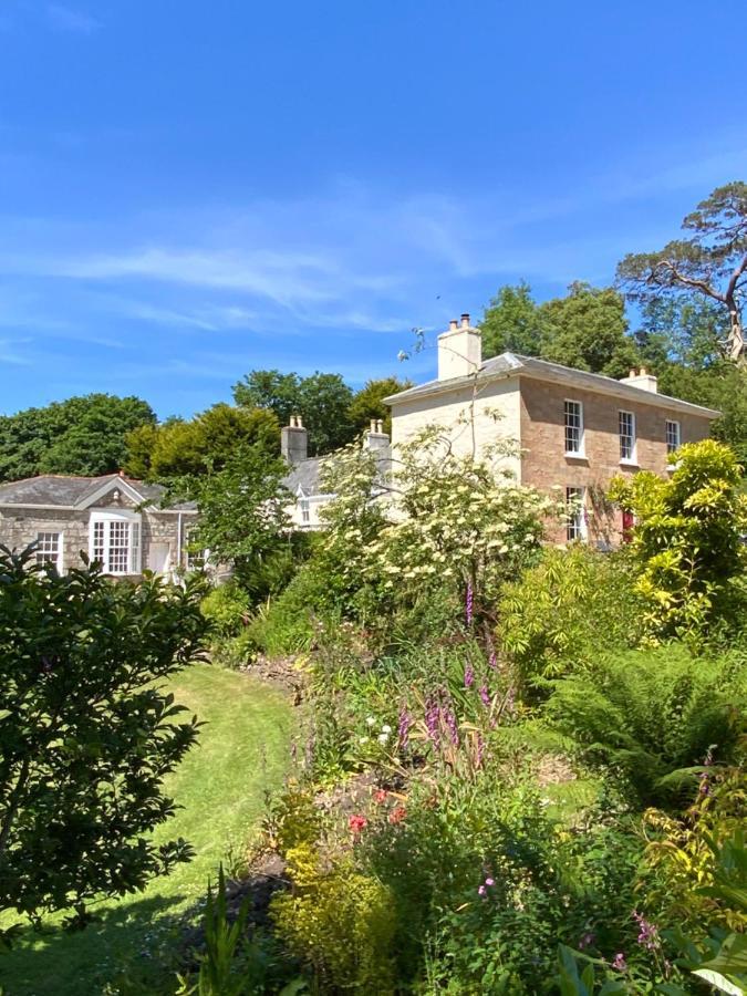 Red River Stables - Peaceful, Beautiful Grounds, Swimming Pool, Central Location For West Cornwall Camborne Kültér fotó