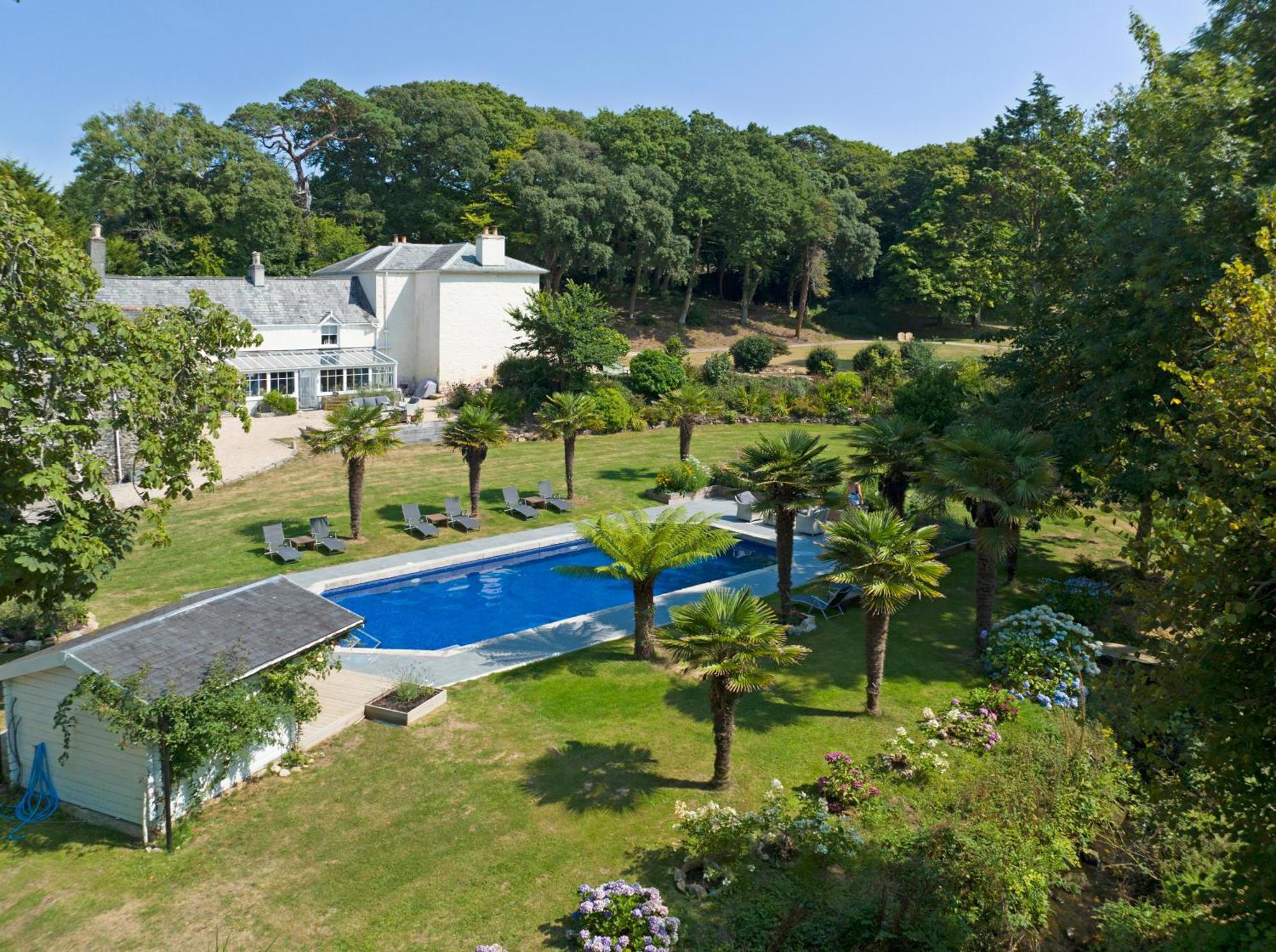 Red River Stables - Peaceful, Beautiful Grounds, Swimming Pool, Central Location For West Cornwall Camborne Kültér fotó