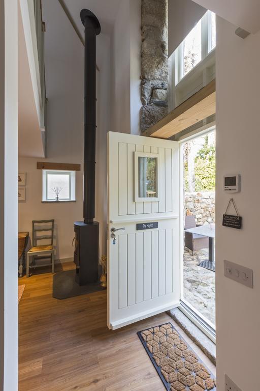 Red River Stables - Peaceful, Beautiful Grounds, Swimming Pool, Central Location For West Cornwall Camborne Kültér fotó